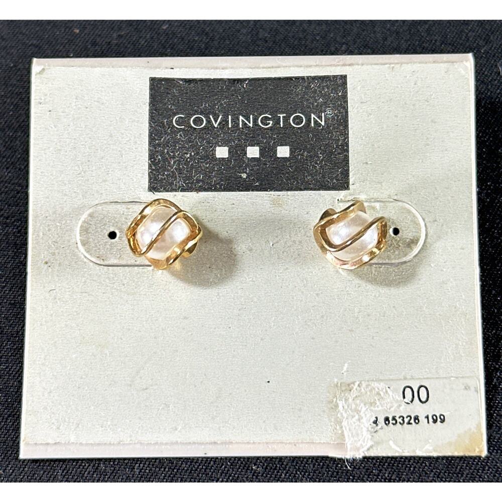 Vintage Covington Faux Pearl Stud Earrings with Gold-Tone Swirl Setting – NWT - Picture 3 of 6